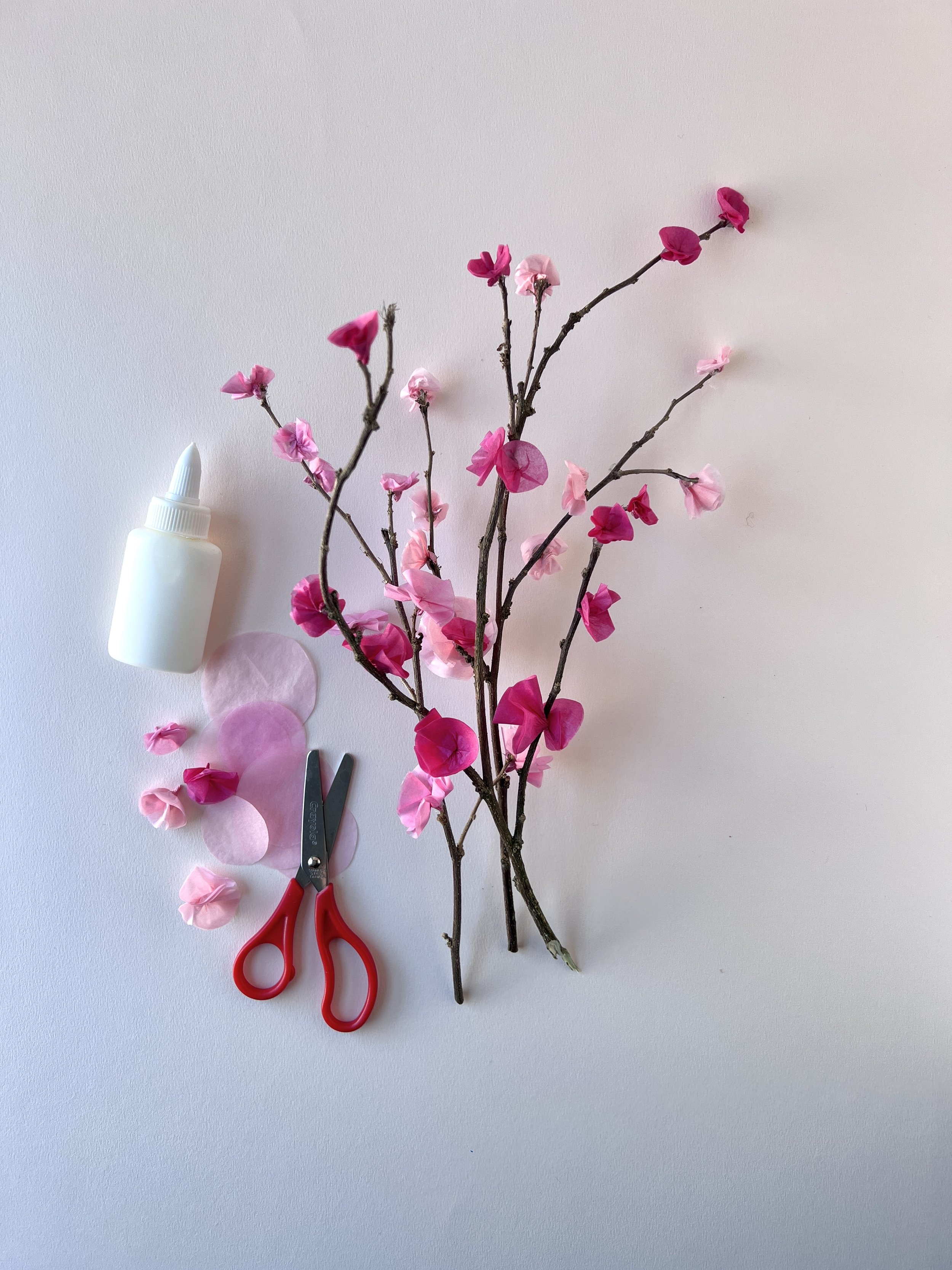 The EASIEST Paper Flower Craft and Pretty Spring Holiday Decoration — super  make it